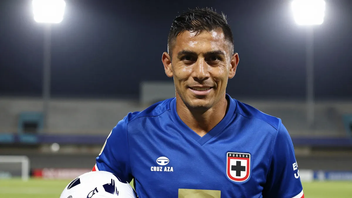 Cruz Azul deja fuera a Christian Ebere de la convocatoria ante Chicago Fire