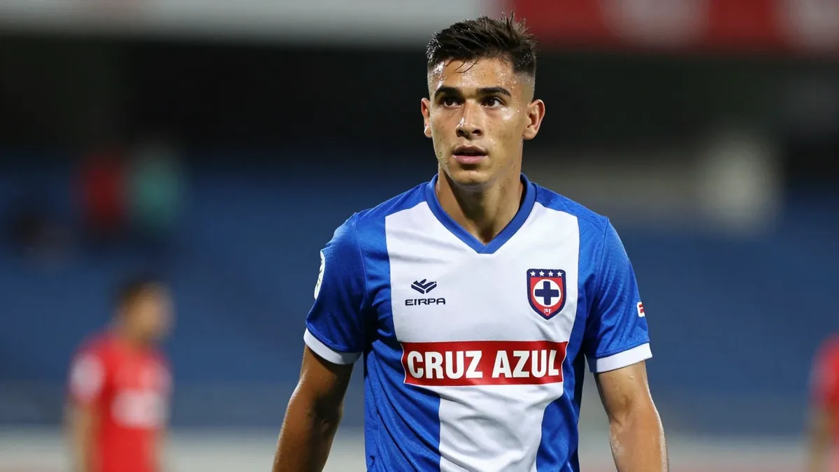 El lateral derecho Alan Mozo está a punto de unirse a Cruz Azul desde Pachuca, lo que le convertiría en uno de los pocos...