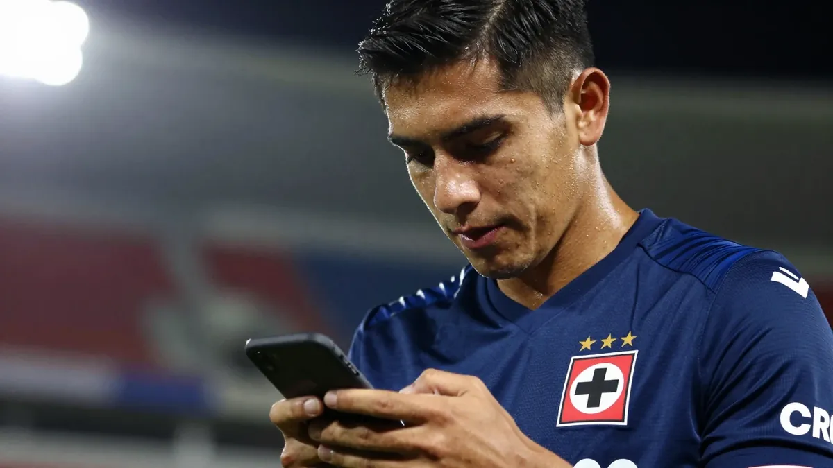 Tickets for the Clásico Joven between Cruz Azul and América at Estadio Banorte start at 968 pesos, with the cheapest...