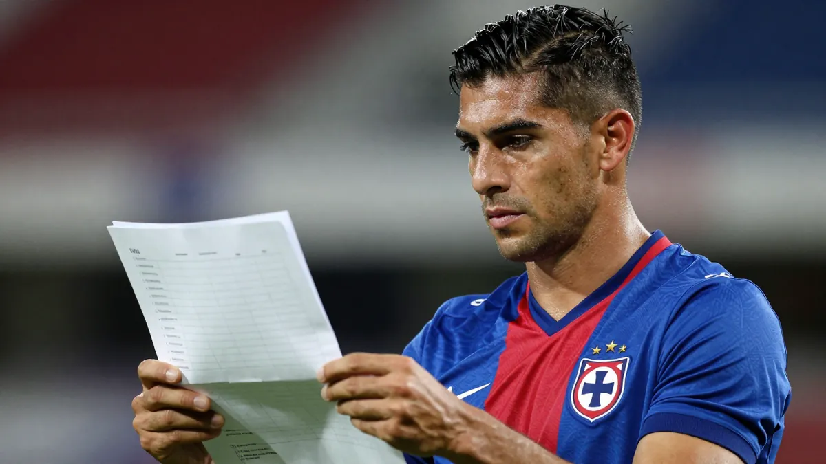 Joel Huiqui define al once inicial de Cruz Azul para debutar en Leagues Cup
